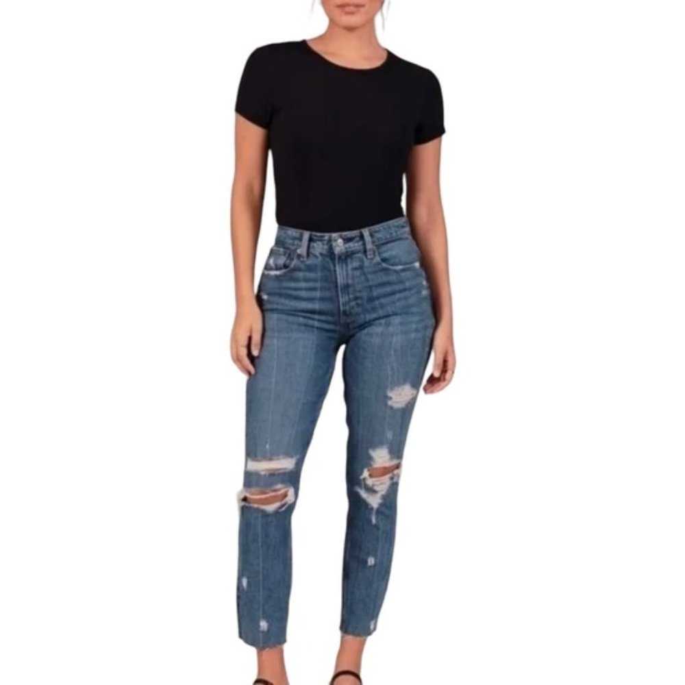 Abercrombie & Fitch High-Rise Mom Jean 26/2R